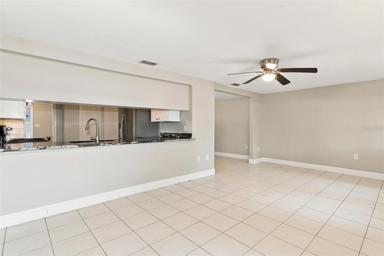 5600 Andrea Dr photo 4
