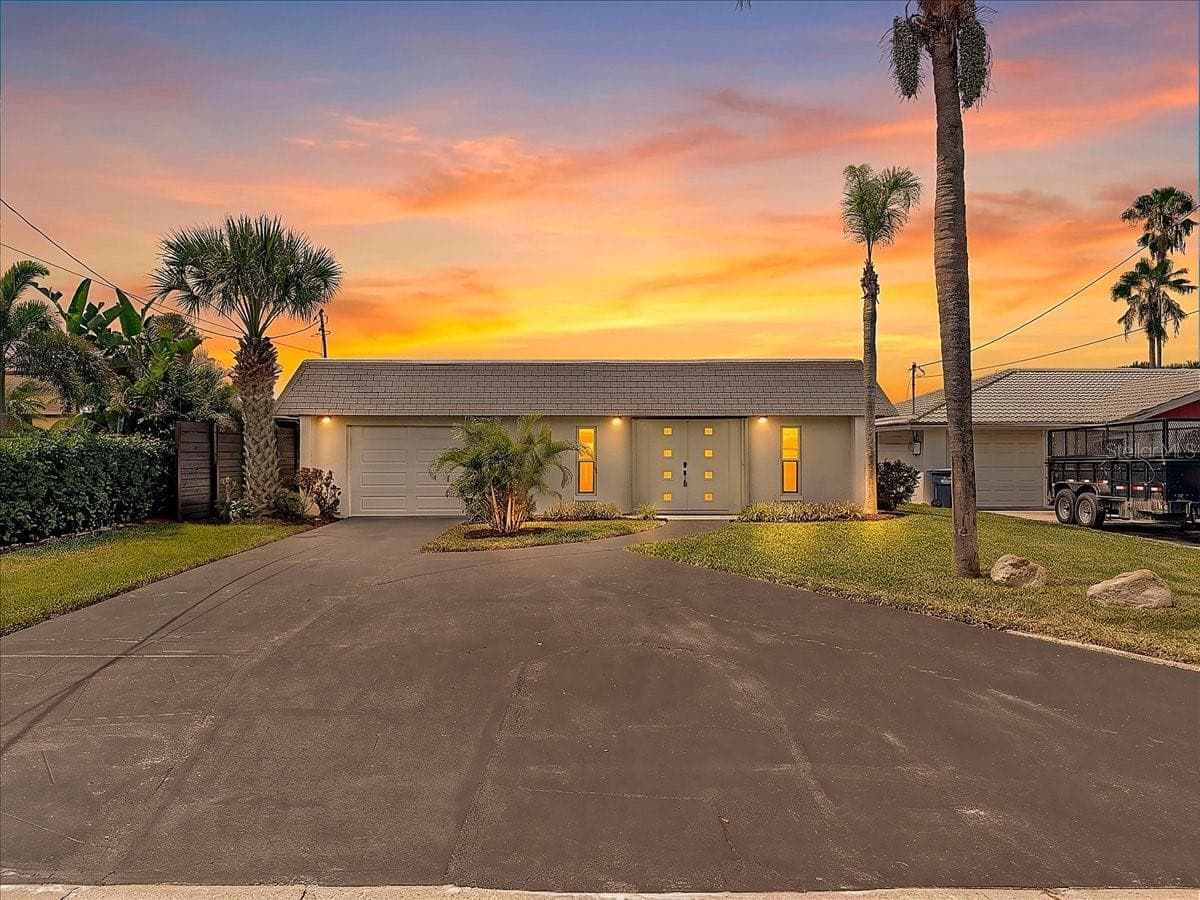 3960 Headsail Dr photo 2