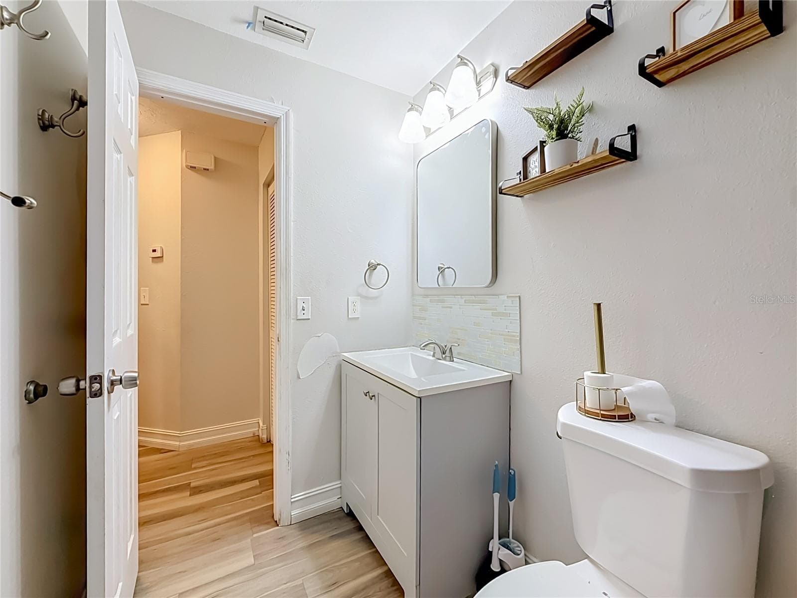 8320 43rd Way N photo 5