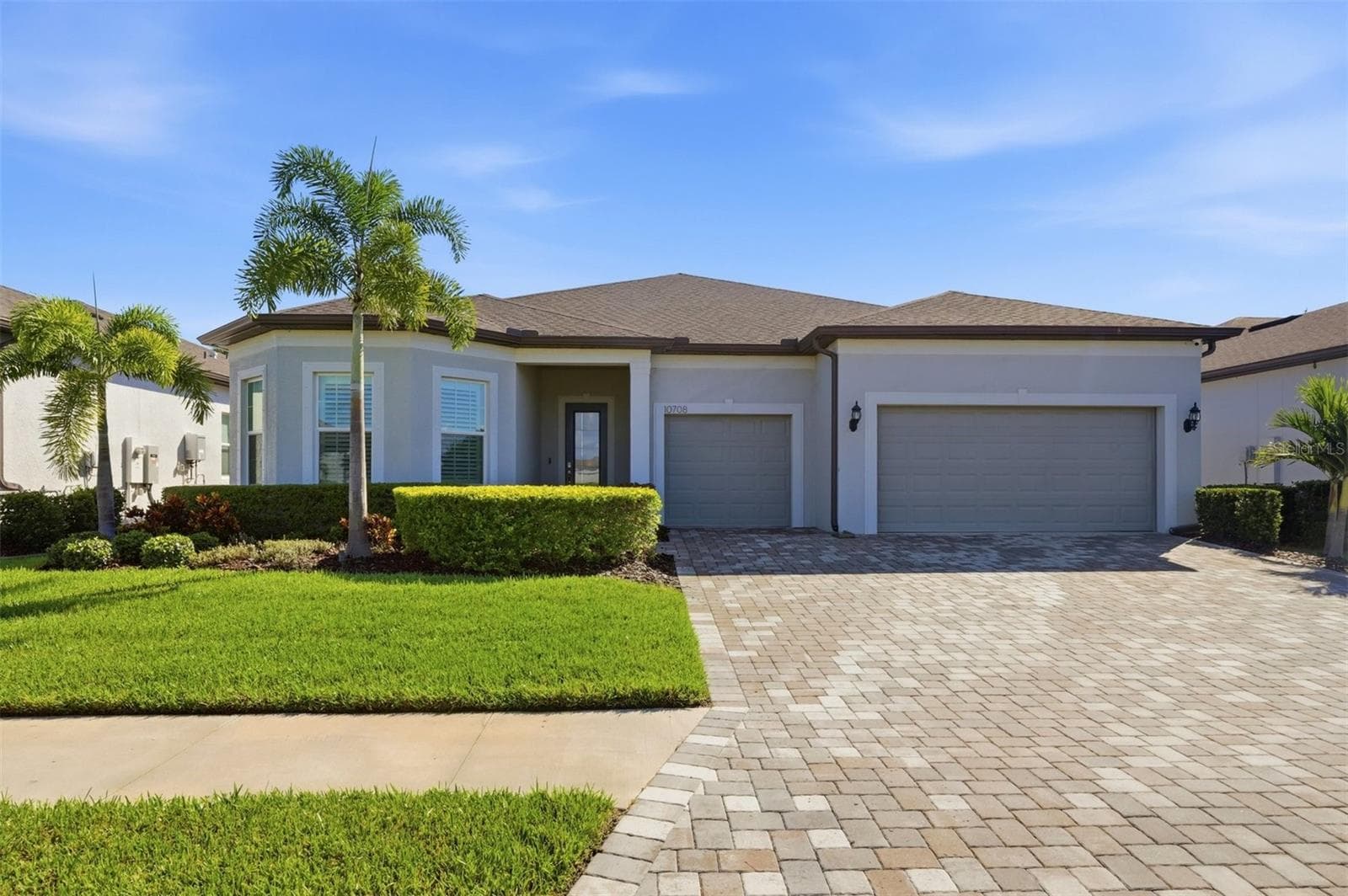 10708 Saratoga Pl photo 3