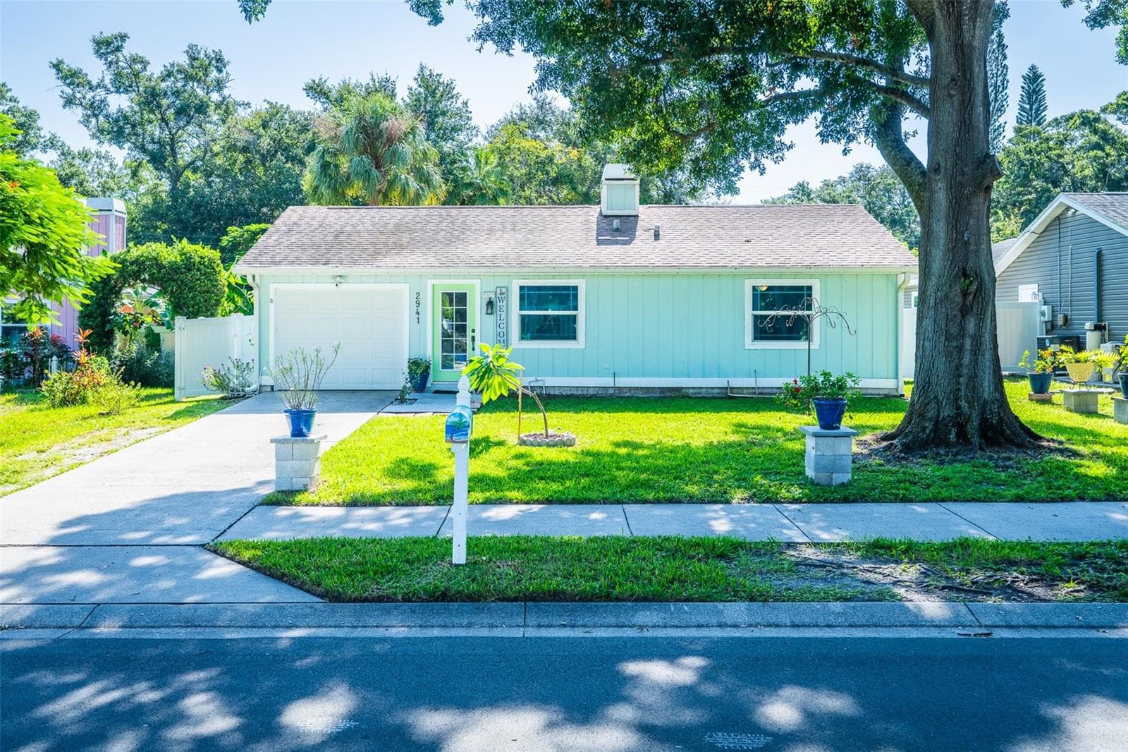 2941 Bay View Dr photo 4