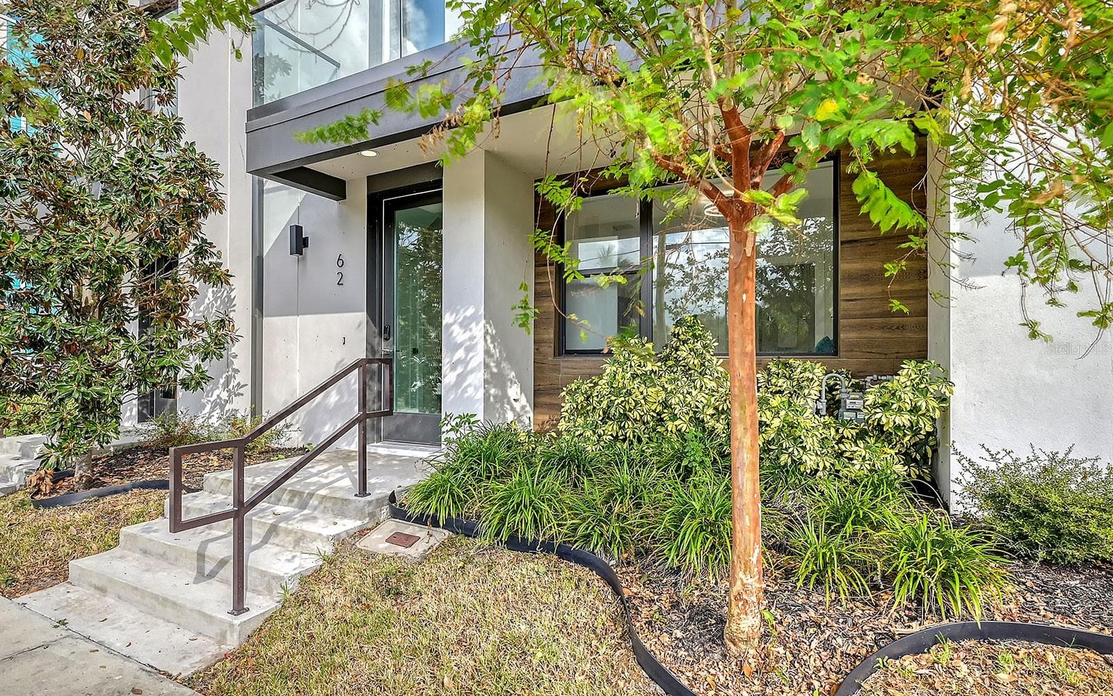 62 Audubon Pl photo 2
