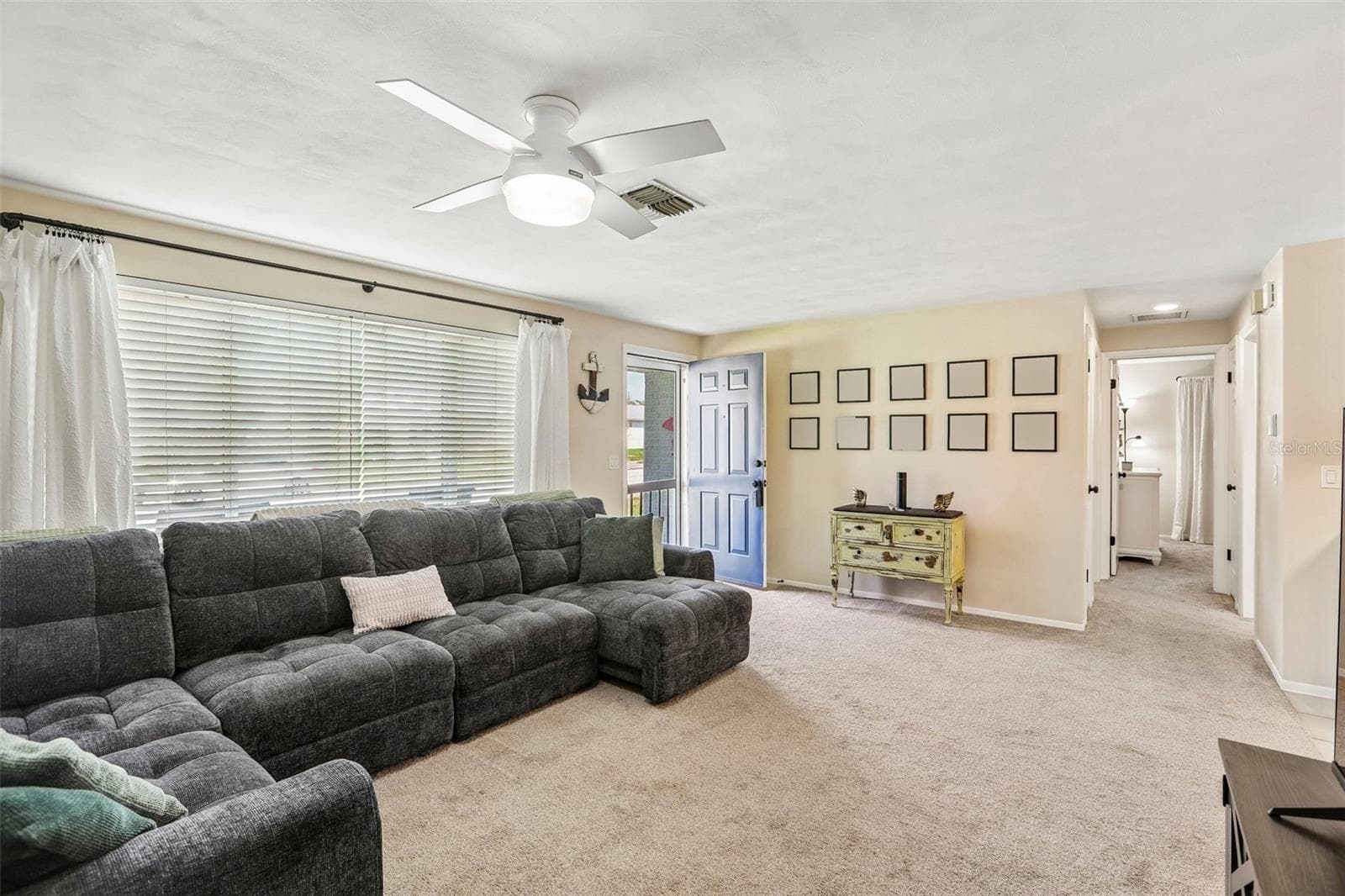 3420 Paloma Dr photo 3