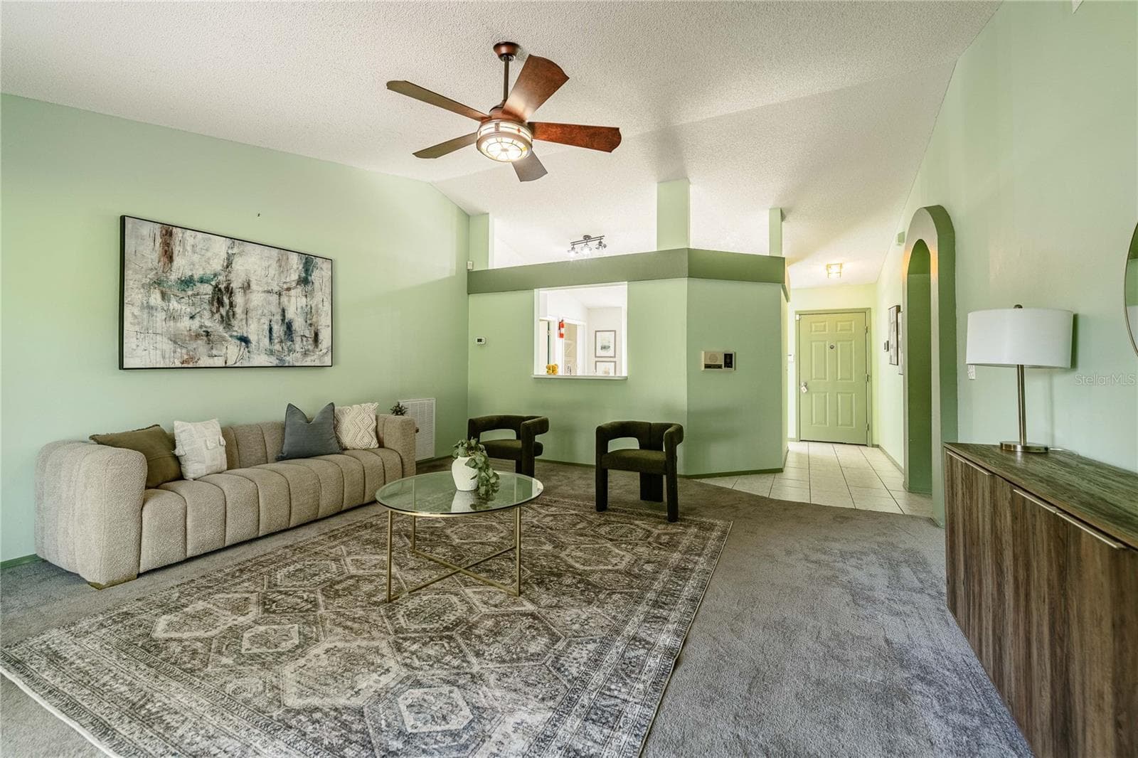 257 Lindale St photo 4