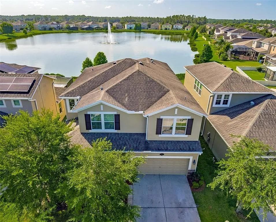 10649 Pictorial Park Dr photo 2
