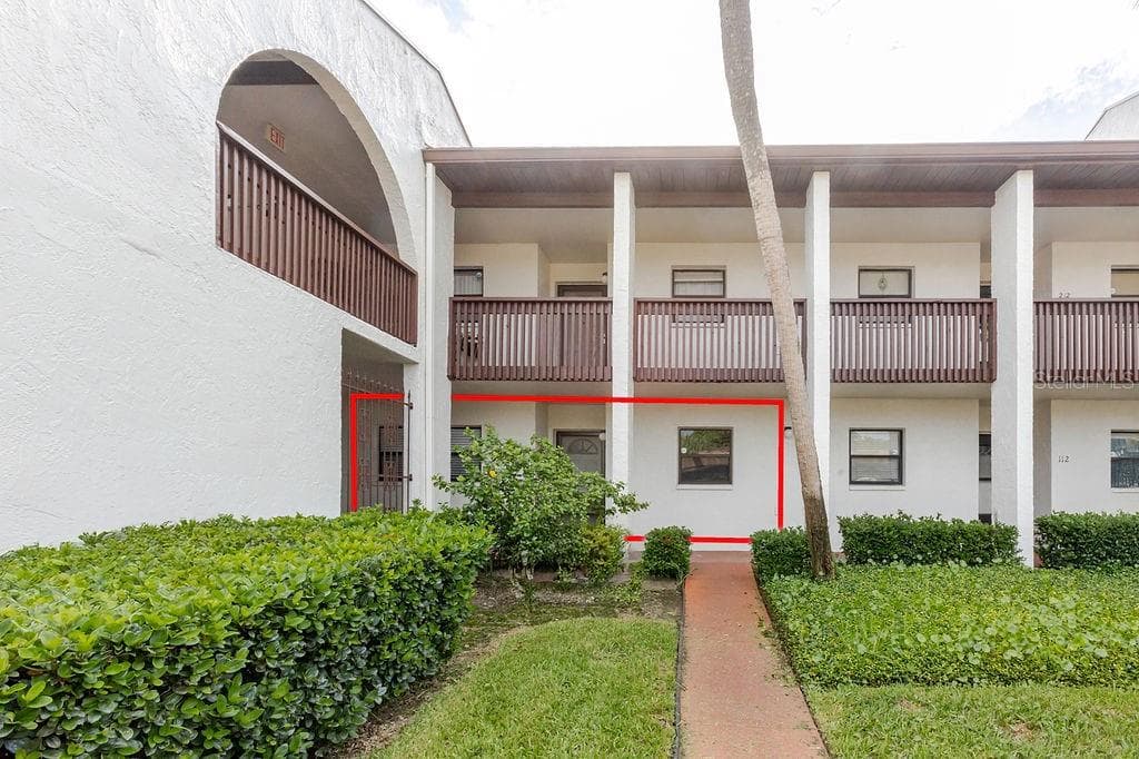 7623 Radcliffe Cir #111A photo 2