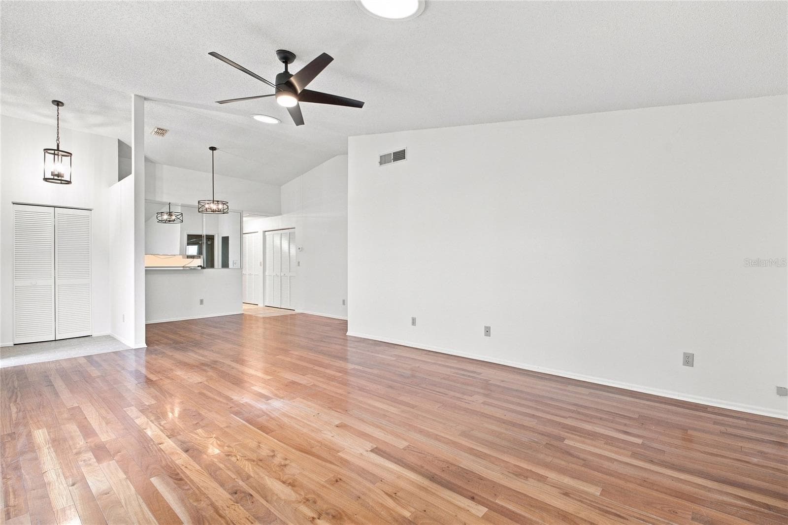 3300 McMath Dr photo 5