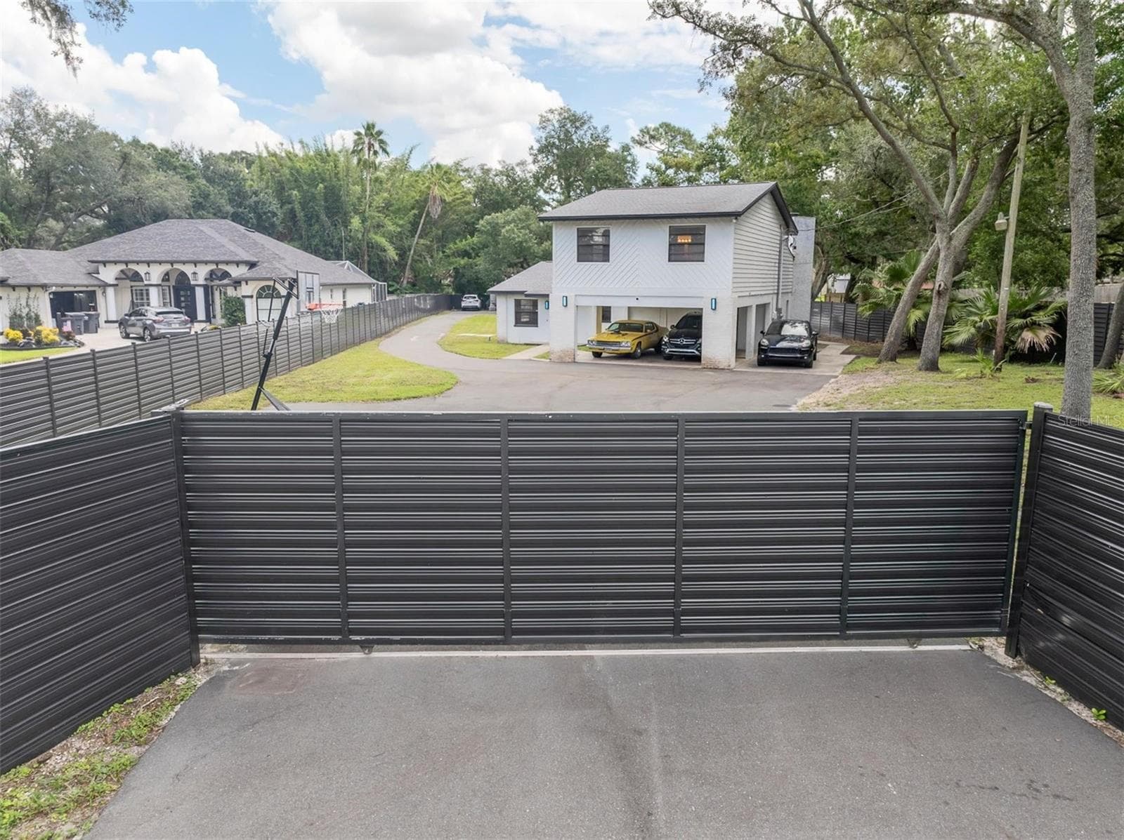 12409 N Boulevard photo 3