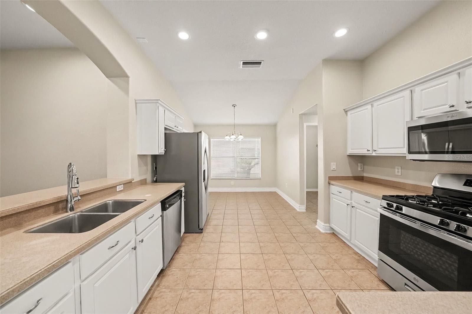 16312 Bridgecrossing Dr photo 5