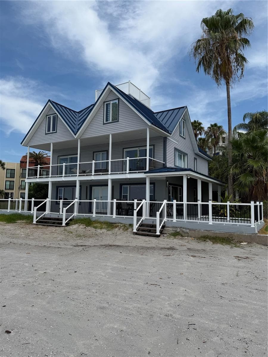 887 S Gulfview Blvd