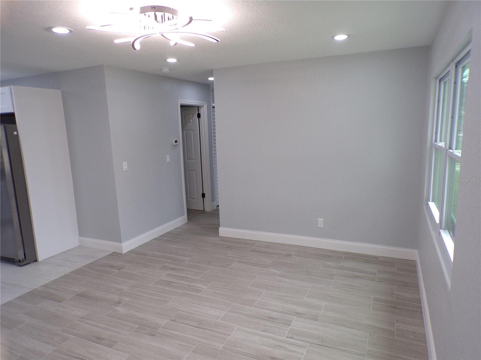 13674 120th Ln photo 5