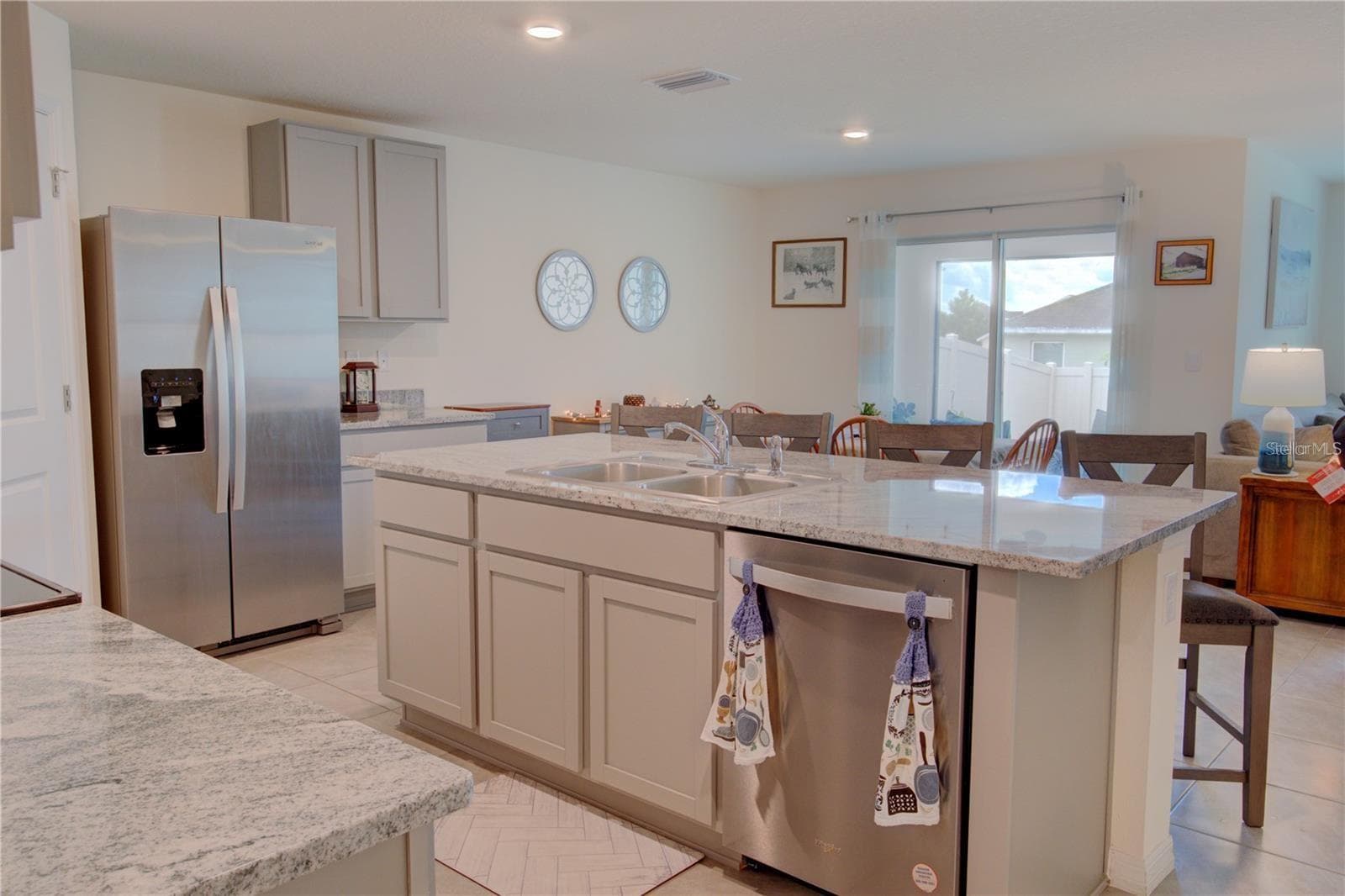 35712 Doveland Dr photo 4