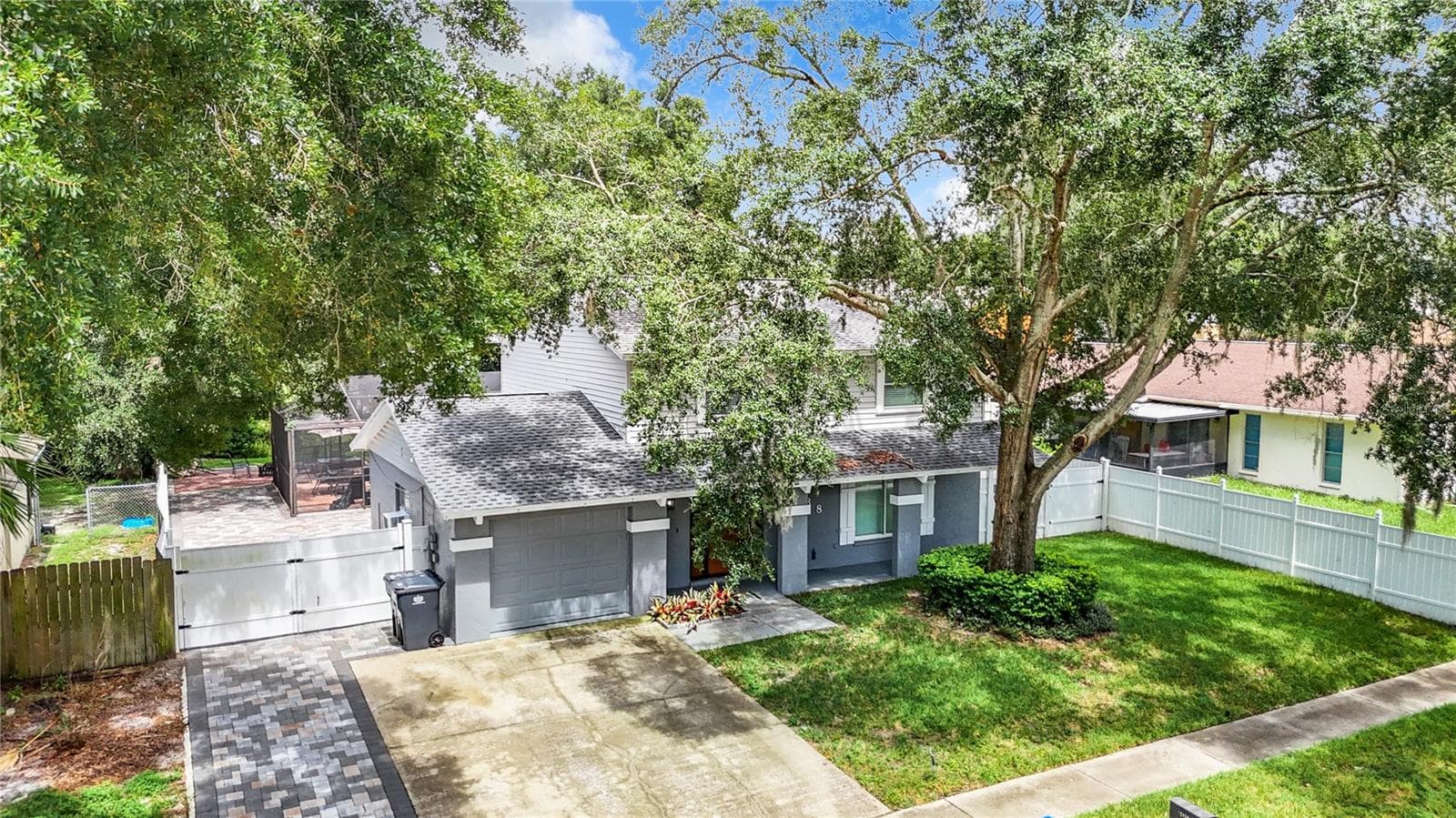 12438 Cardiff Dr photo 2