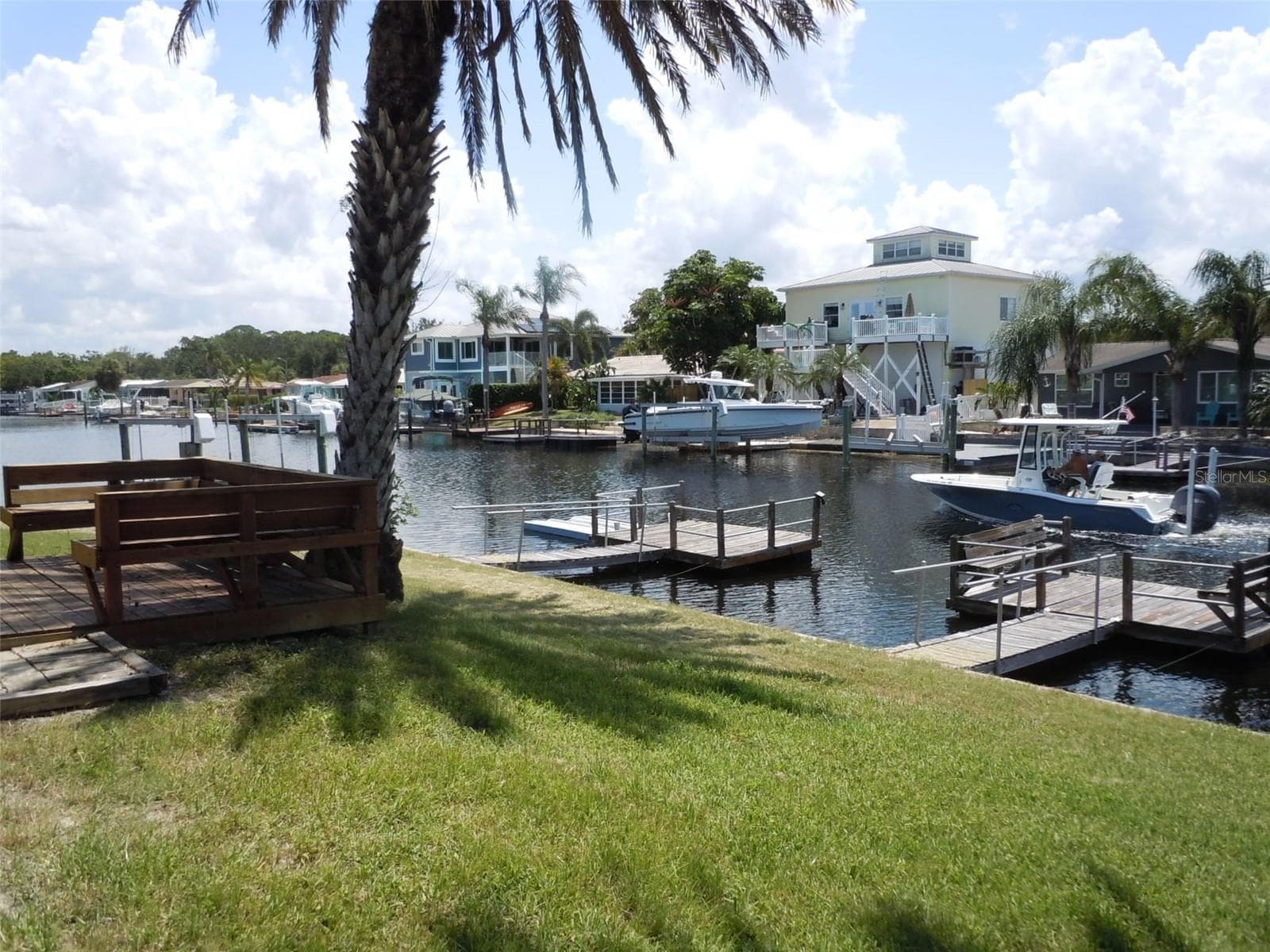 4850 Bonito Dr photo 3