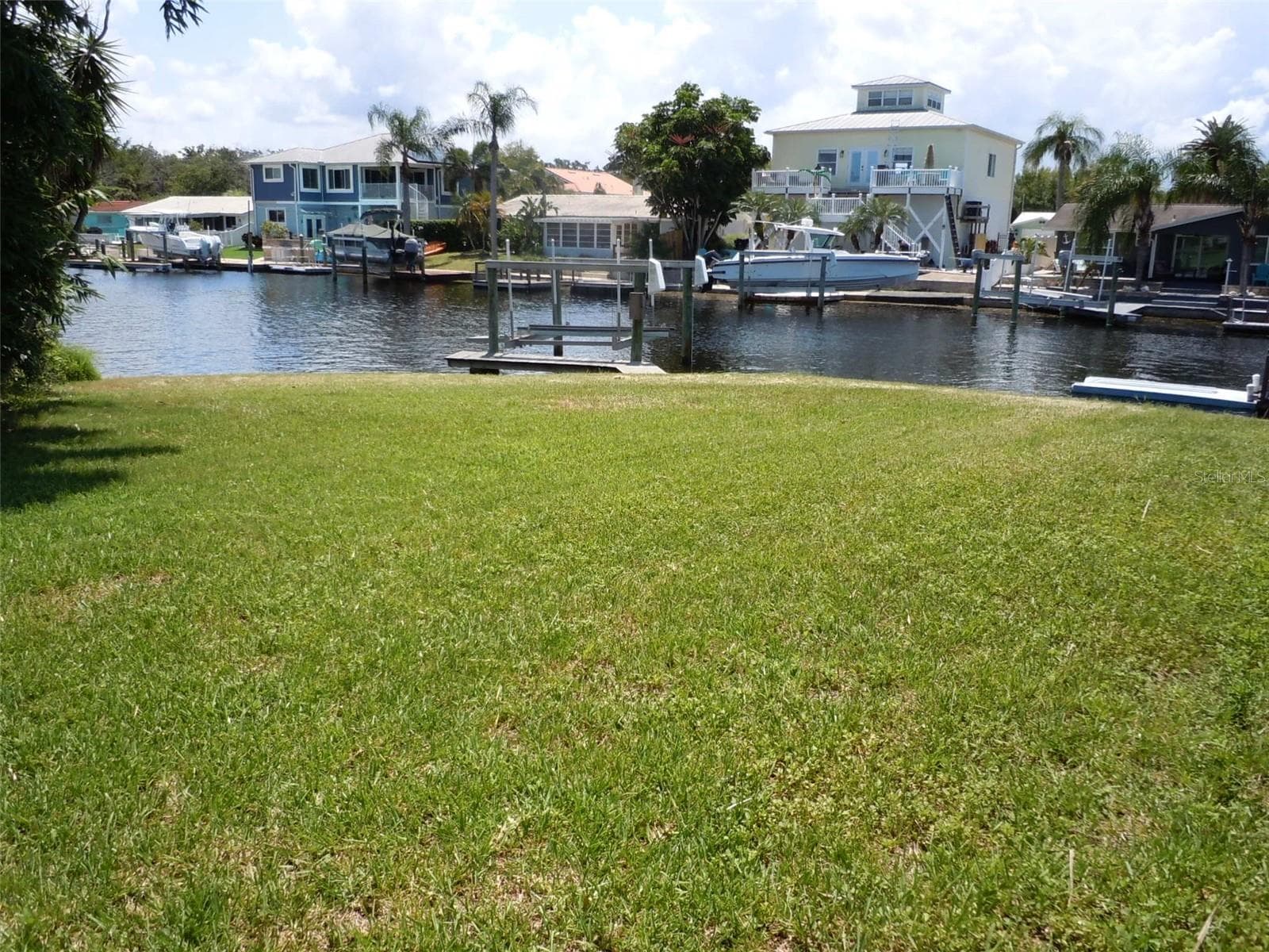 4850 Bonito Dr photo 4