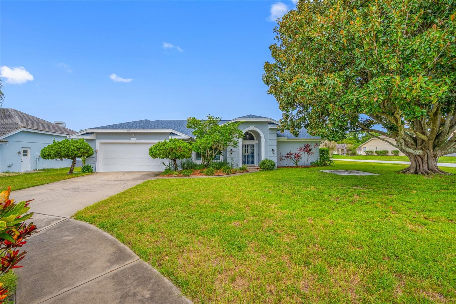 3225 Hearthstone CT photo 2