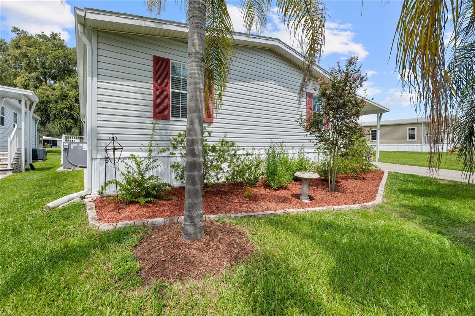 38417 Monet Dr photo 5