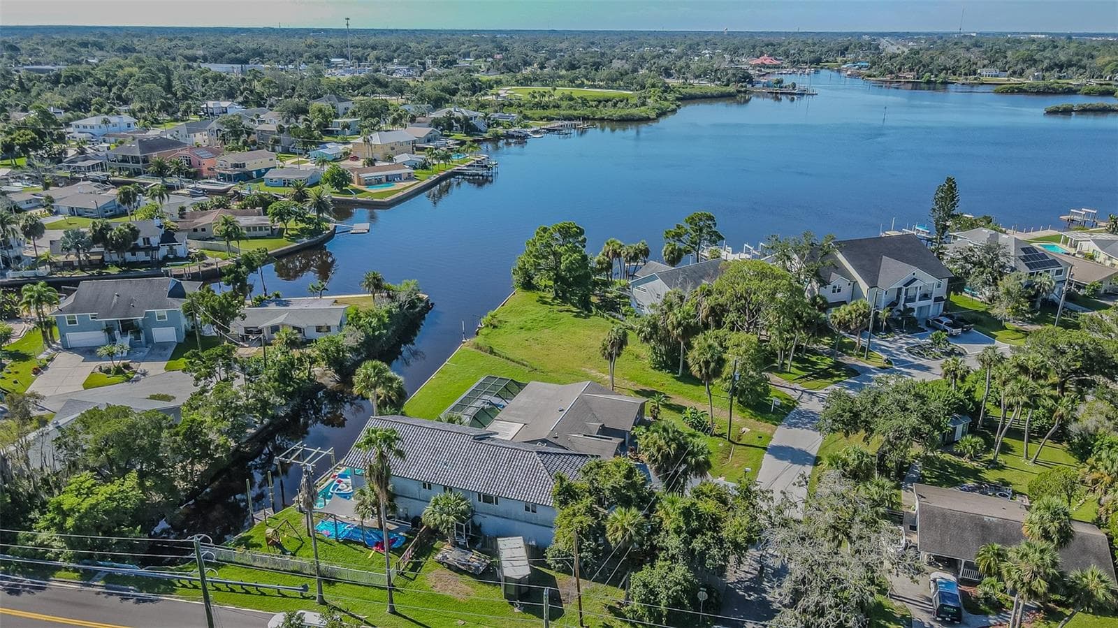 5254 Miller Bayou Dr photo 3