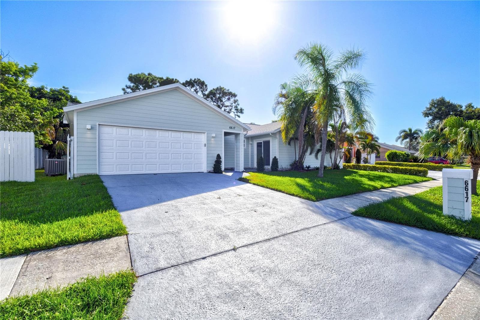 6617 Mauna Loa Blvd photo 3