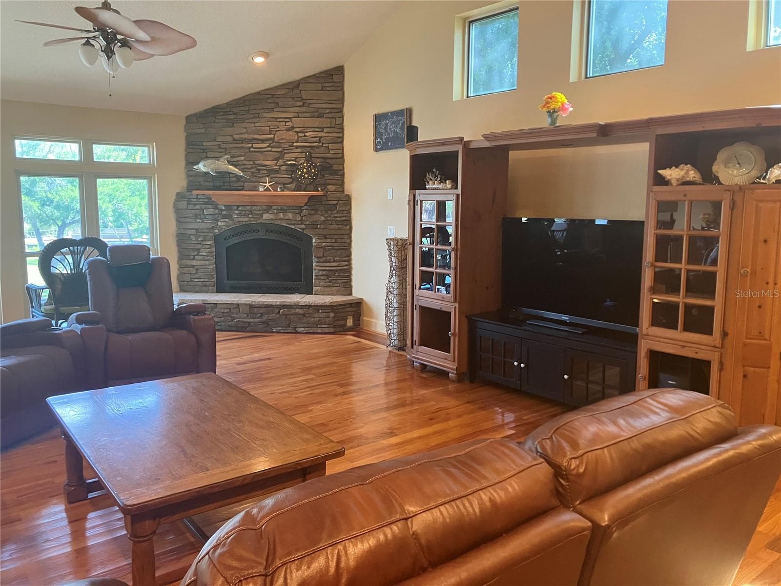 5361 Circle Dr photo 5