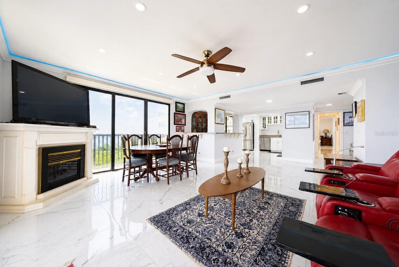 1501 Gulf Blvd #305 photo 3