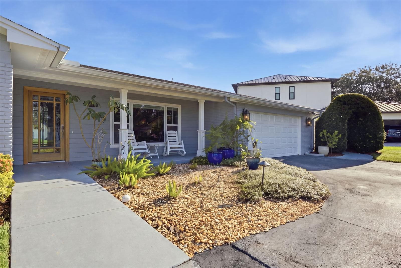 10715 Carrollwood Dr photo 3