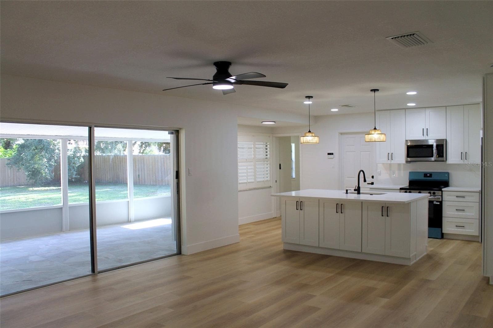 13808 Cherry Brook Ln photo 5