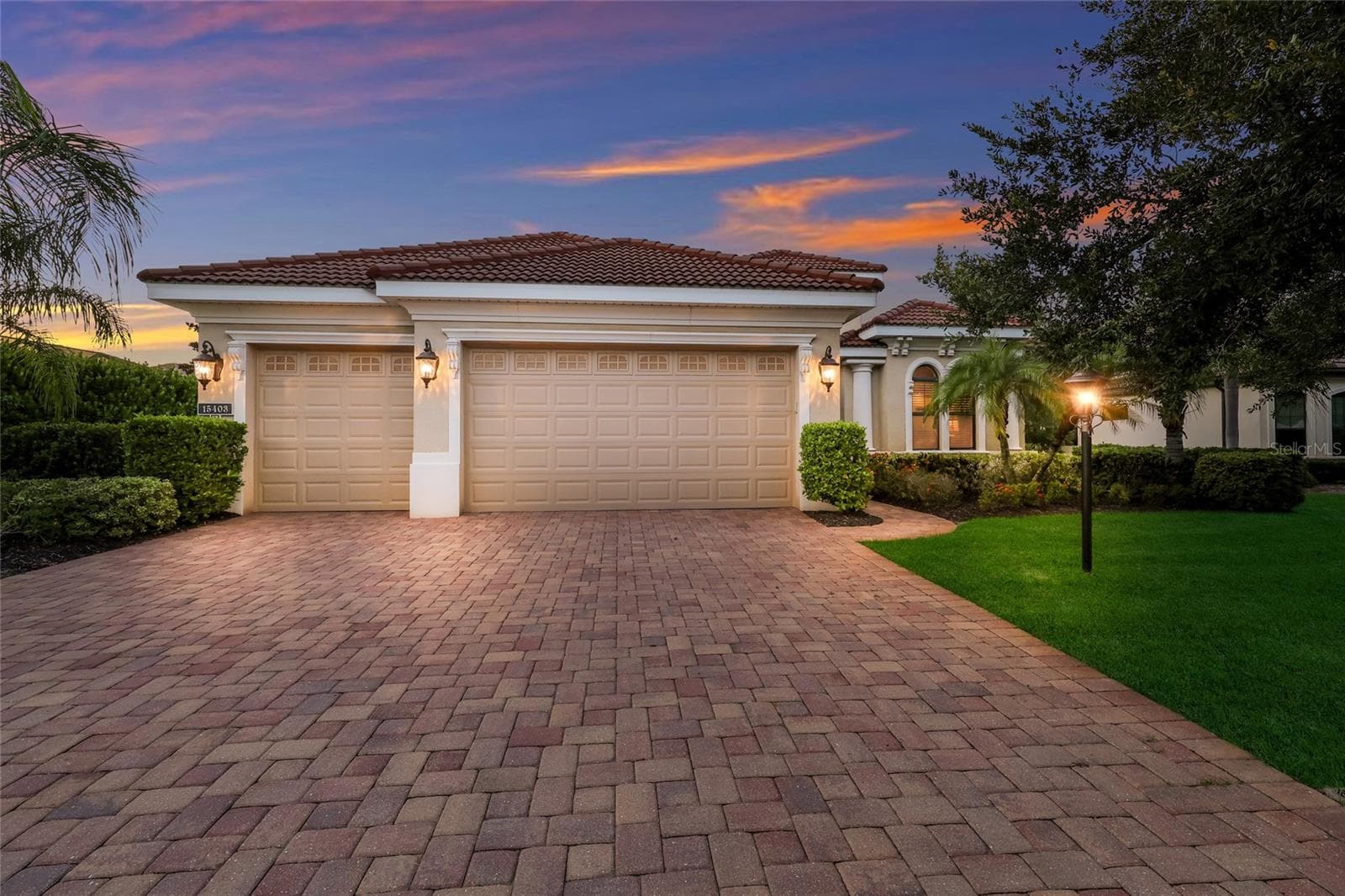 15403 Helmsdale Pl photo 2