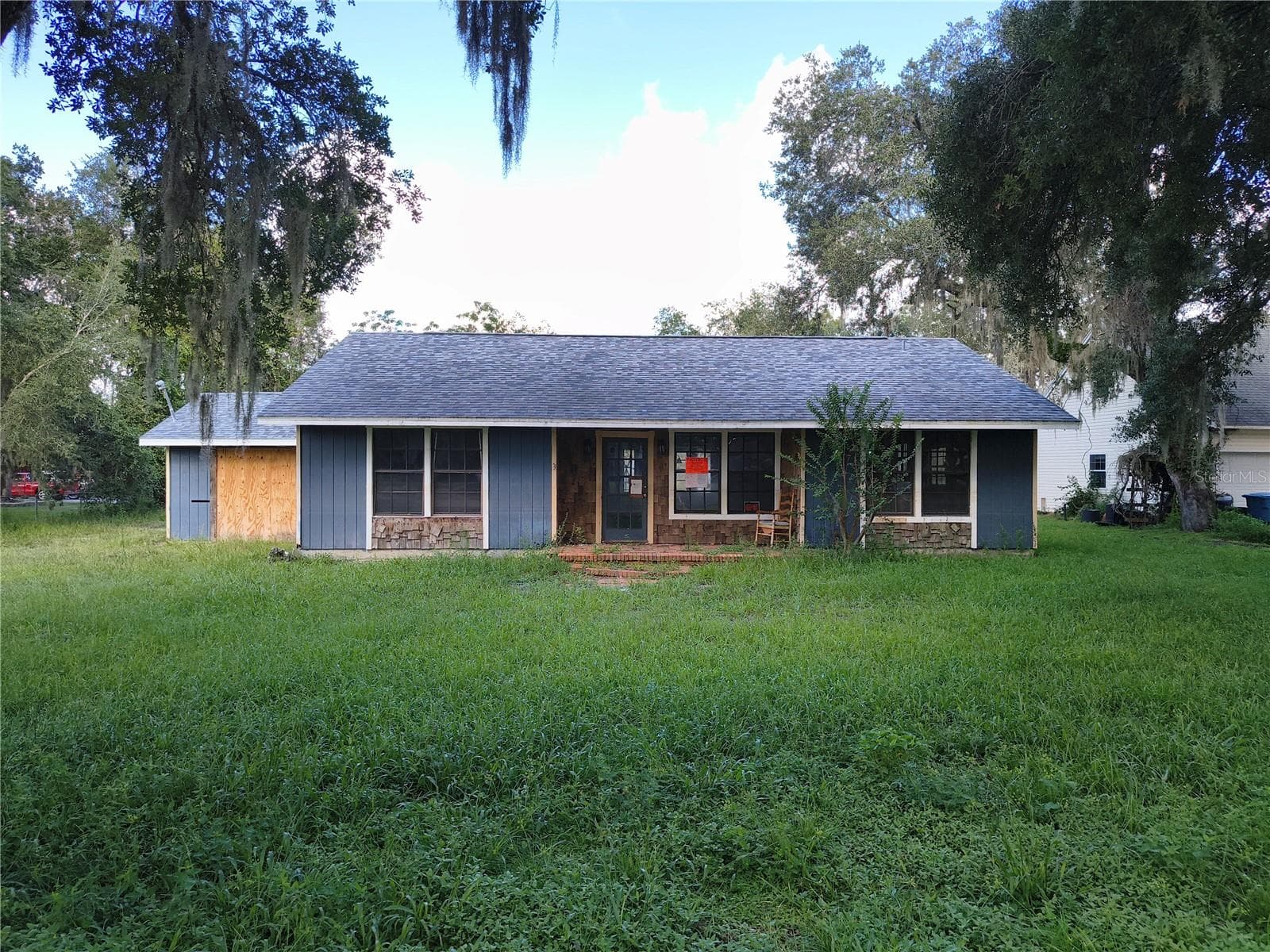 5125 Lakewood Dr photo 2