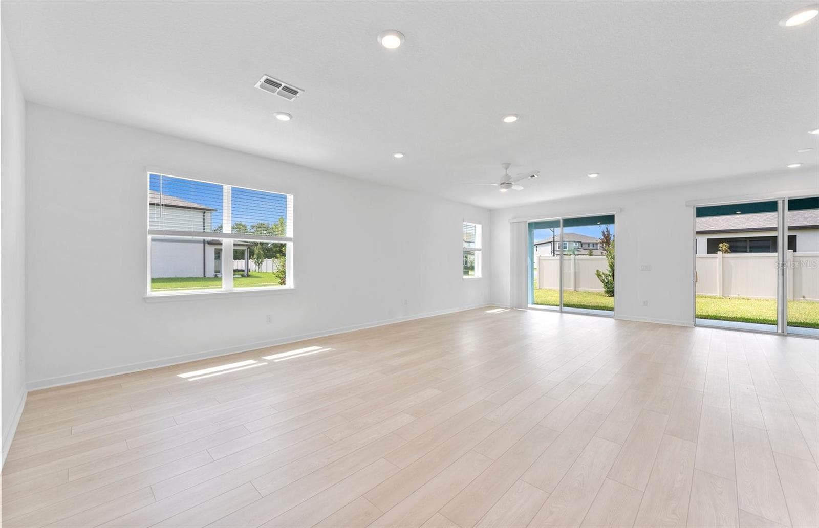 37405 Clinch Cir photo 5