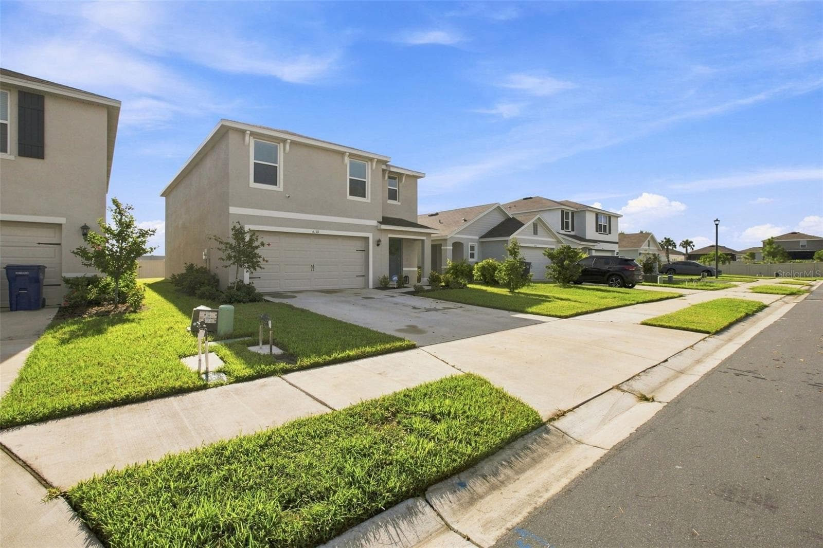 6118 Distant Haze Pl photo 2