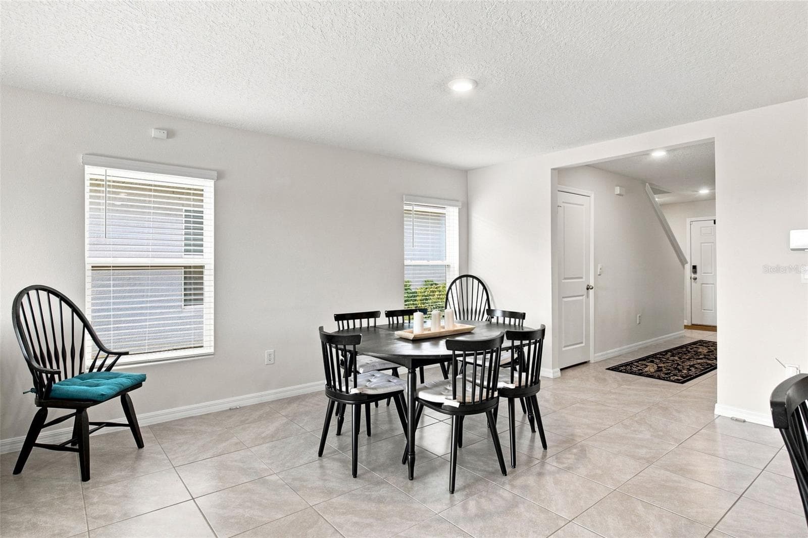 6118 Distant Haze Pl photo 5
