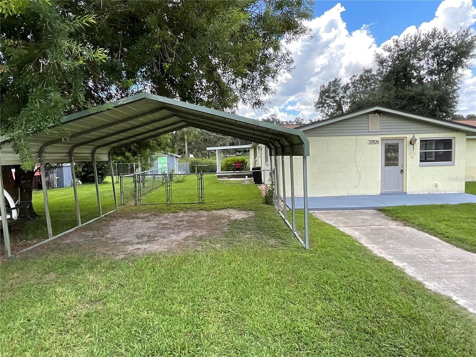 37820 Crystal Way photo 3