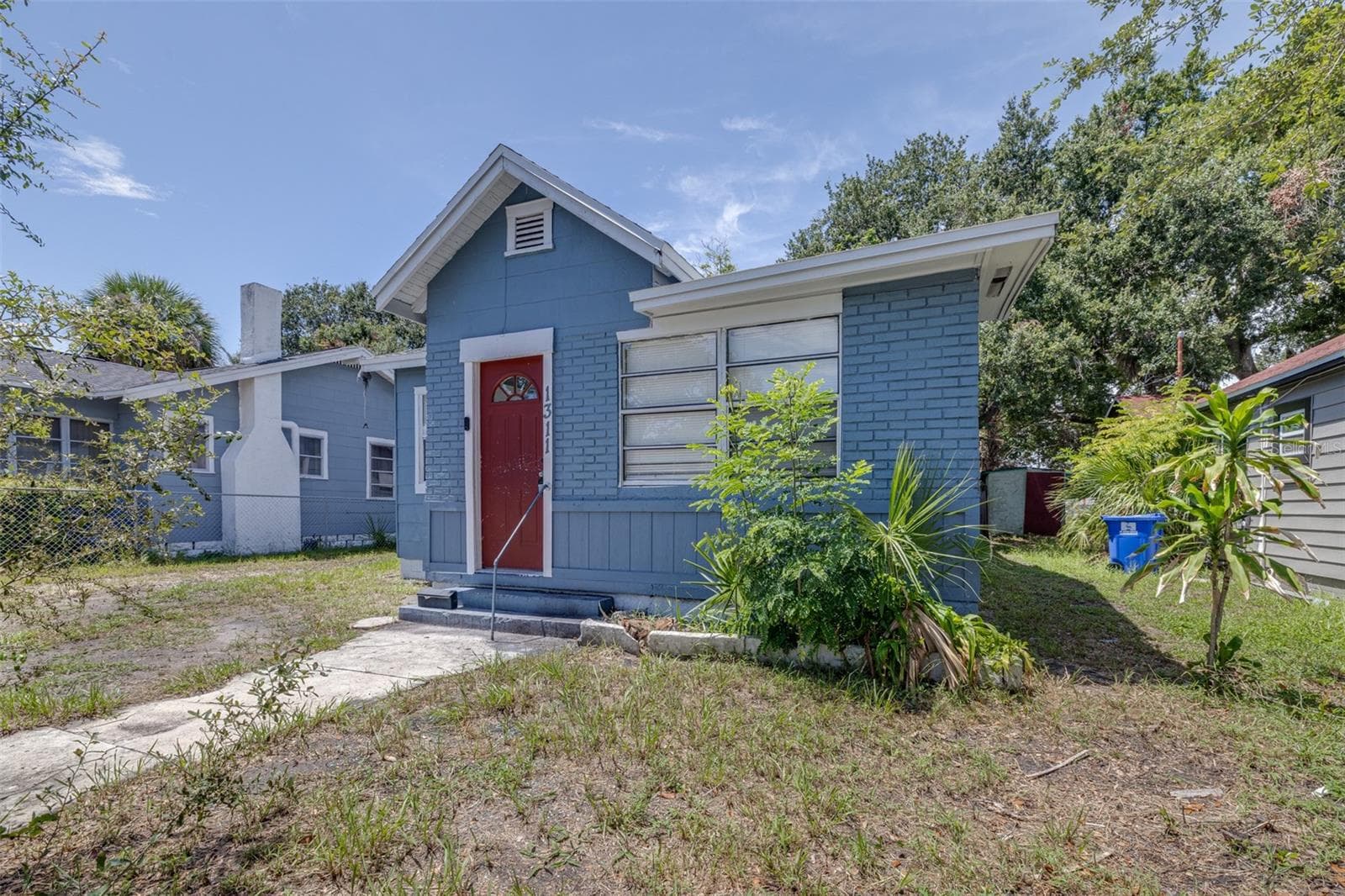 1311 Prescott St S photo 2