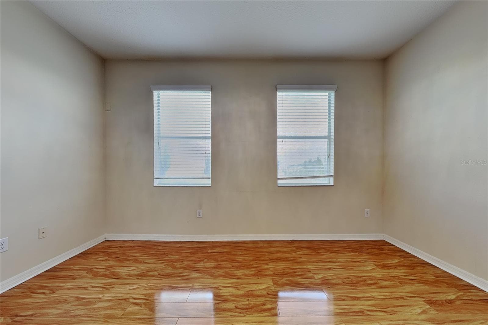 9609 Royal Fern CT photo 2