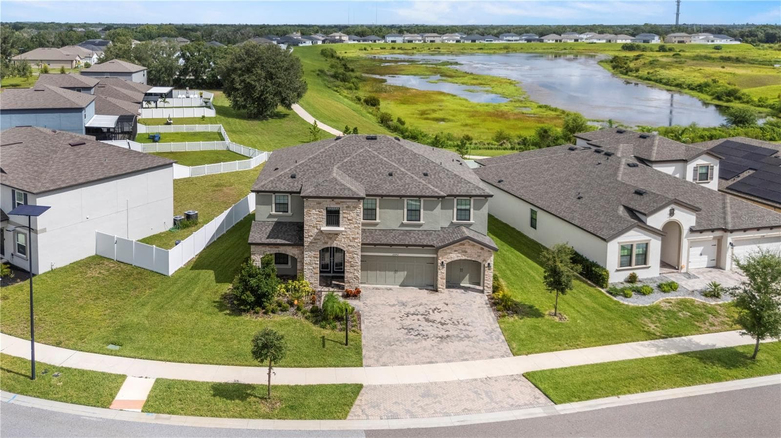 12642 Bergstrom Bay Dr photo 4