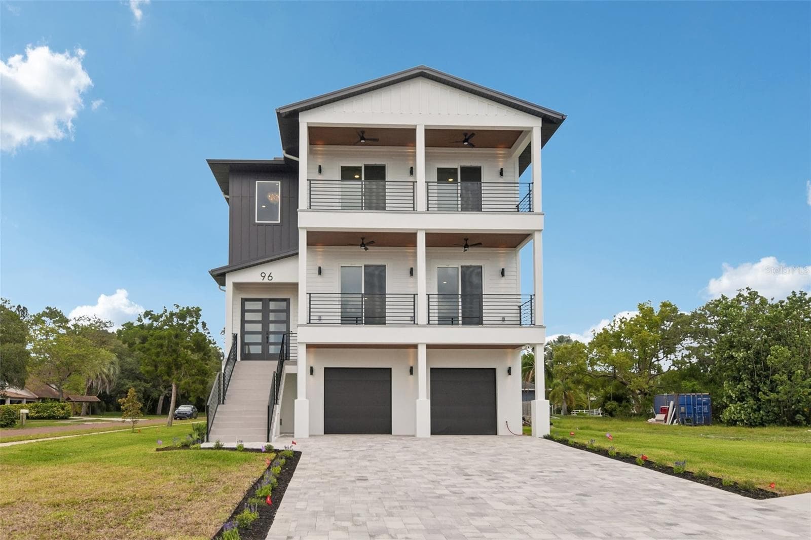 96 Shore Dr photo 4