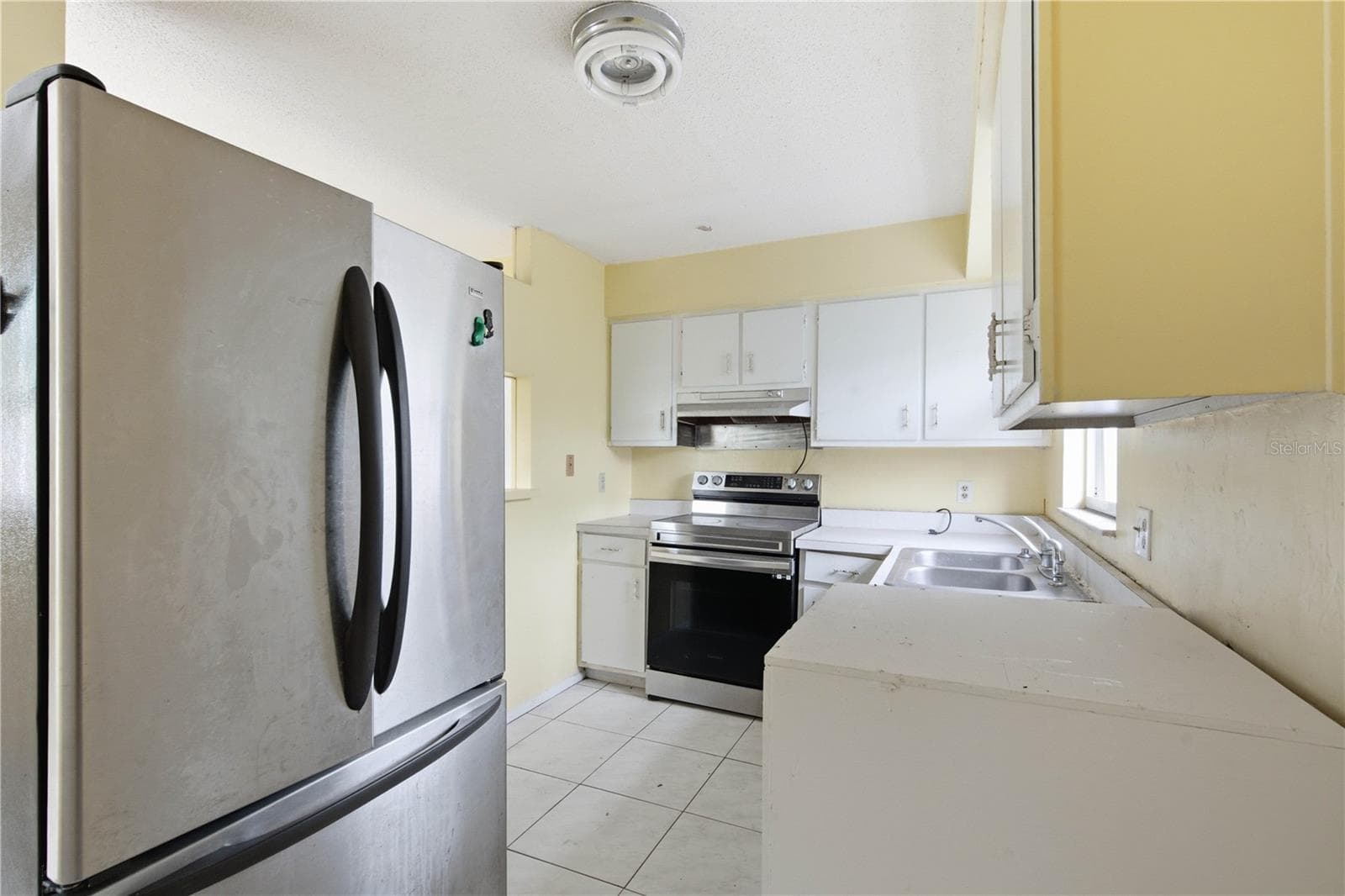 1615 Palm Way photo 4