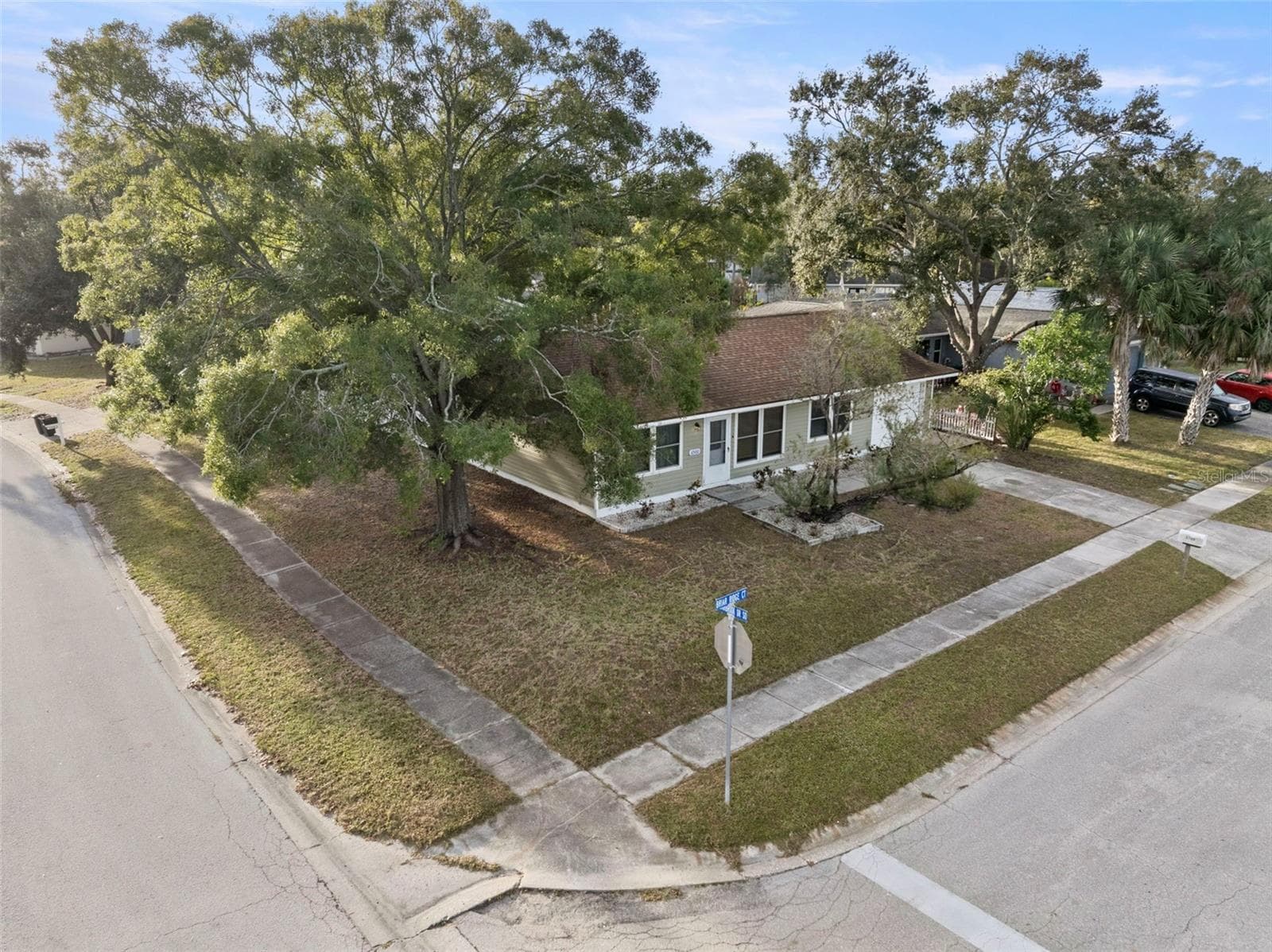 6500 Briar Ridge CT N photo 2
