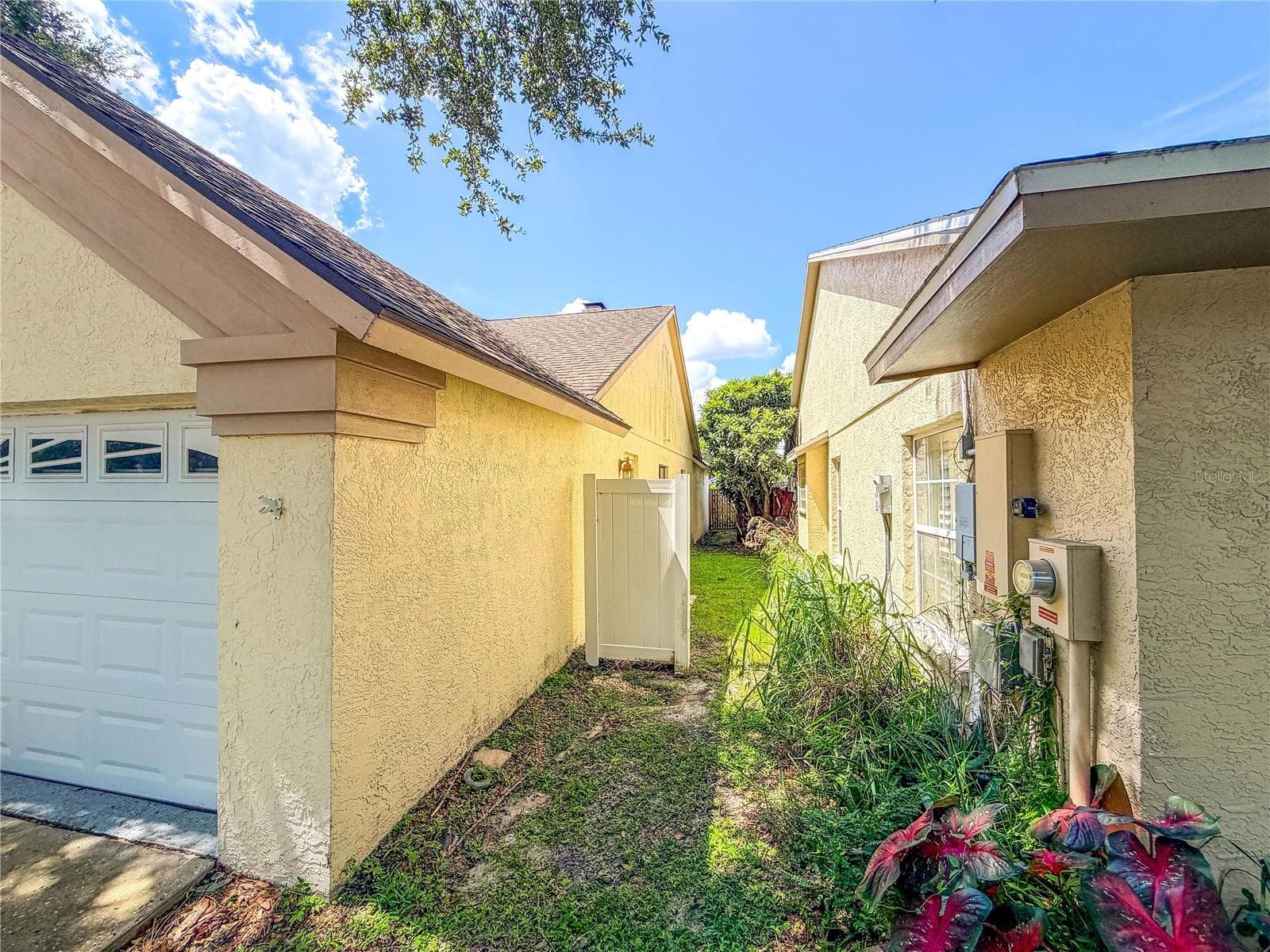 9542 Pebble Glen Ave photo 3