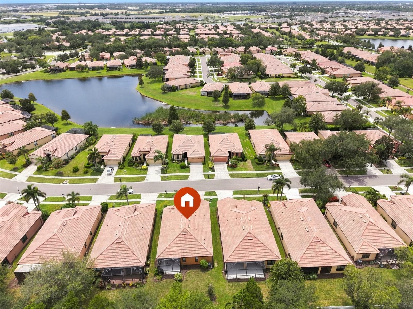 229 Silver Falls Dr photo 4