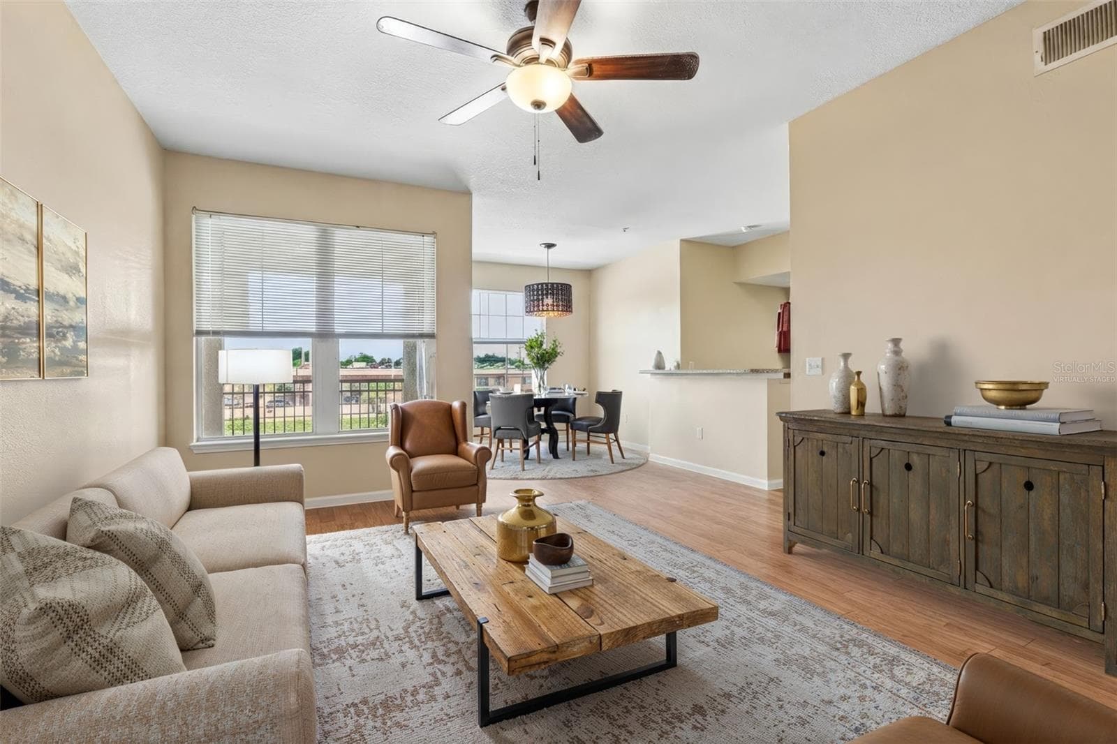 1810 E Palm Ave #5322 photo 3