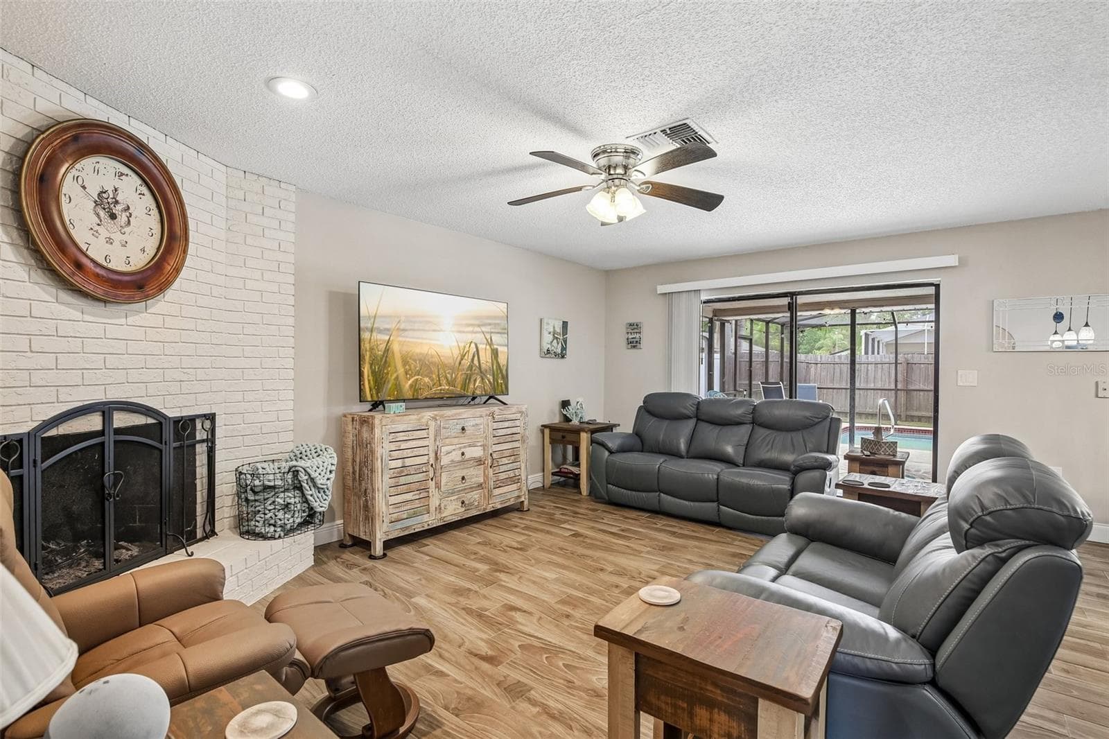12630 Cedar Ridge Dr photo 5