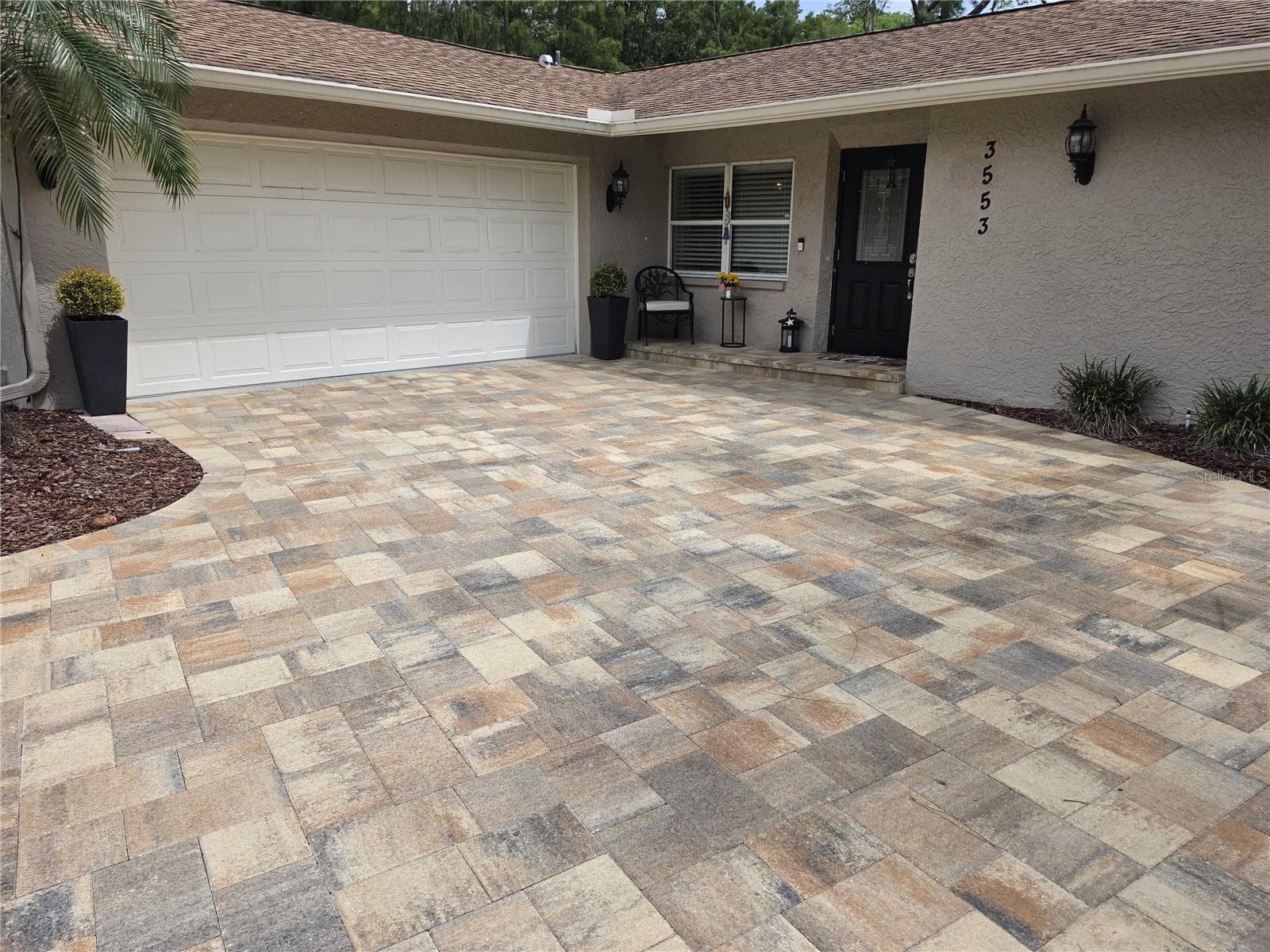 3553 Fairway Forest Dr photo 3