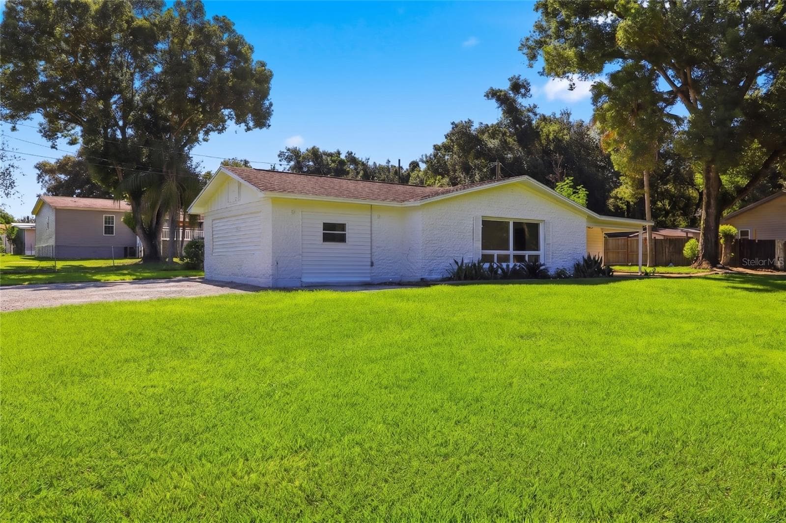 39250 Miramar Dr photo 5