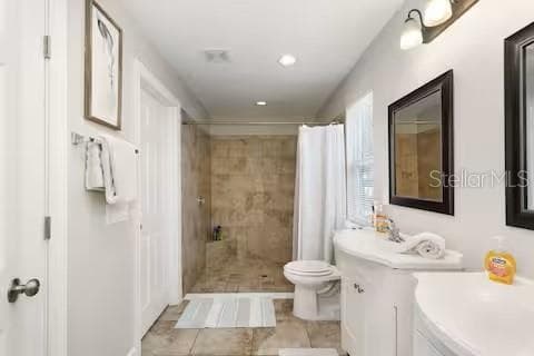 305 Linden Dr photo 4