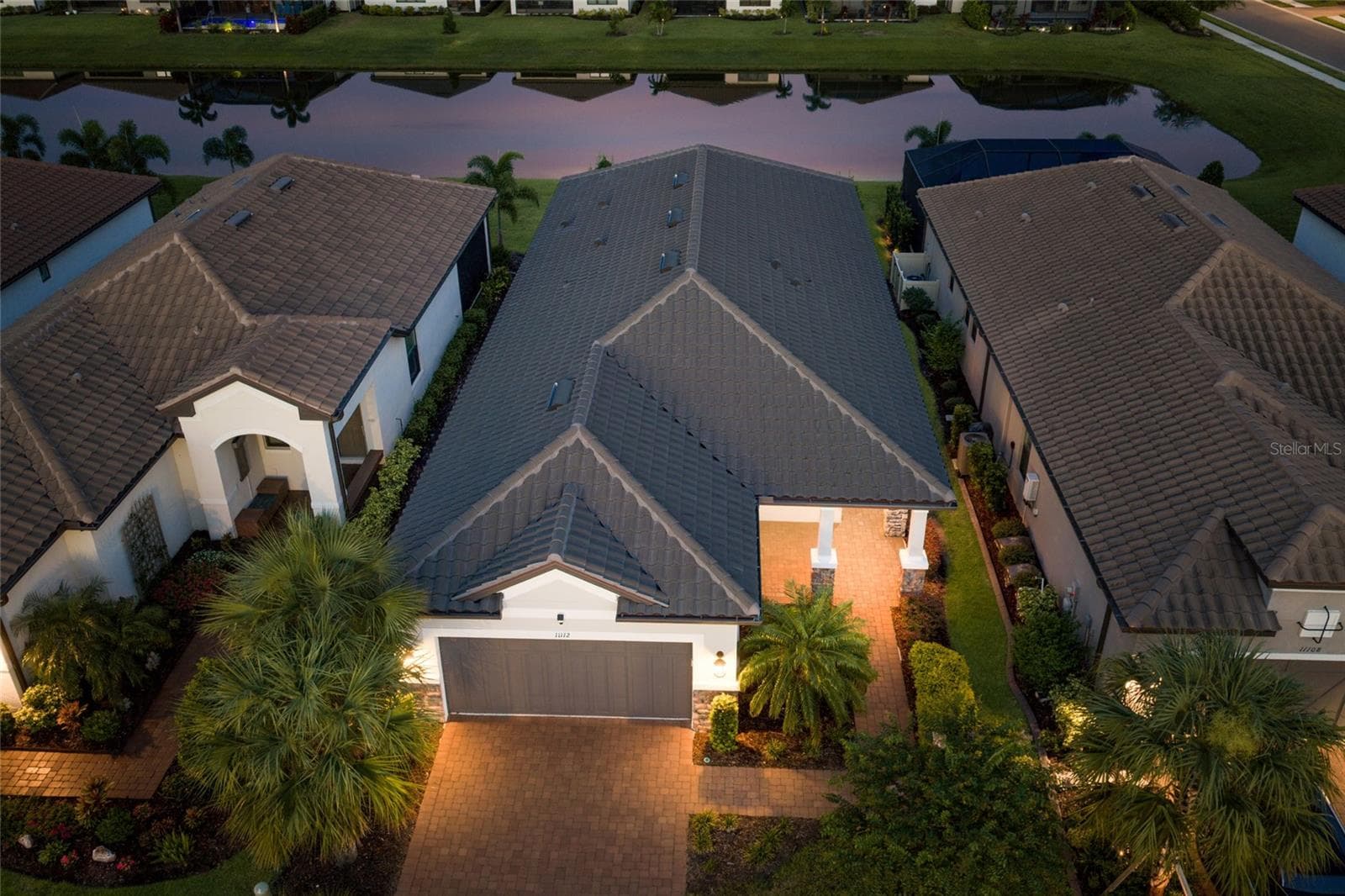11112 Devonbridge Dr photo 2