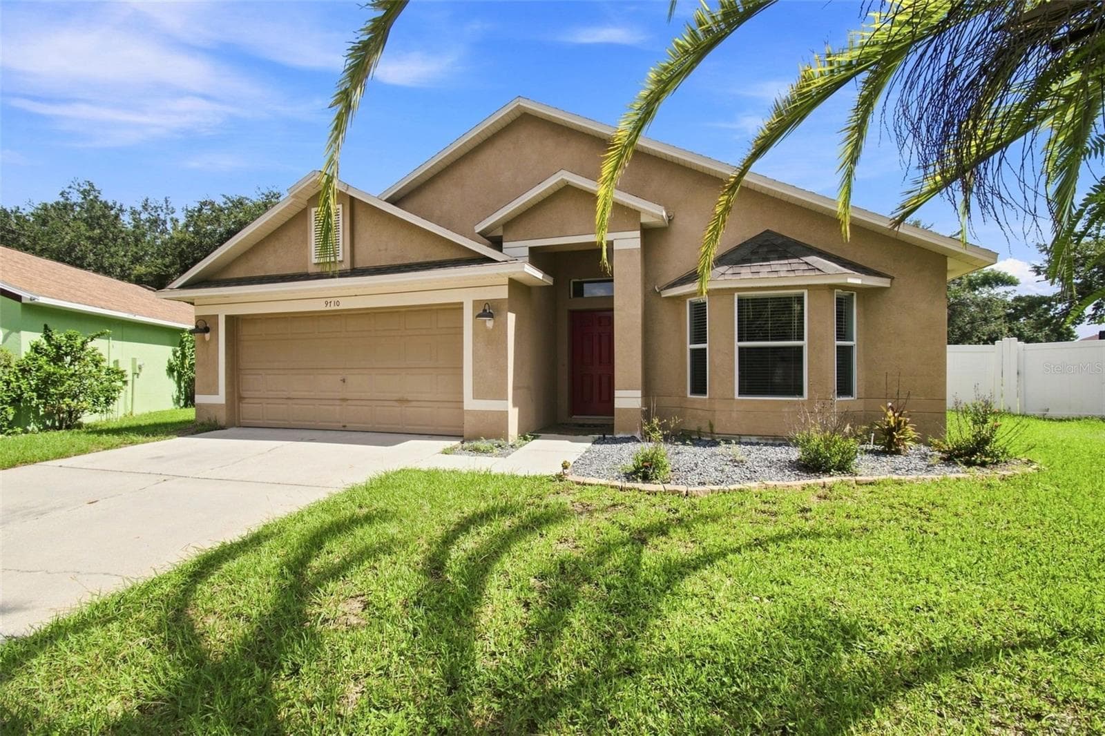 9710 White Barn Way photo 2