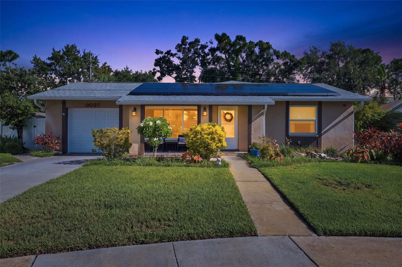 8037 Powder Horn Cir photo 2