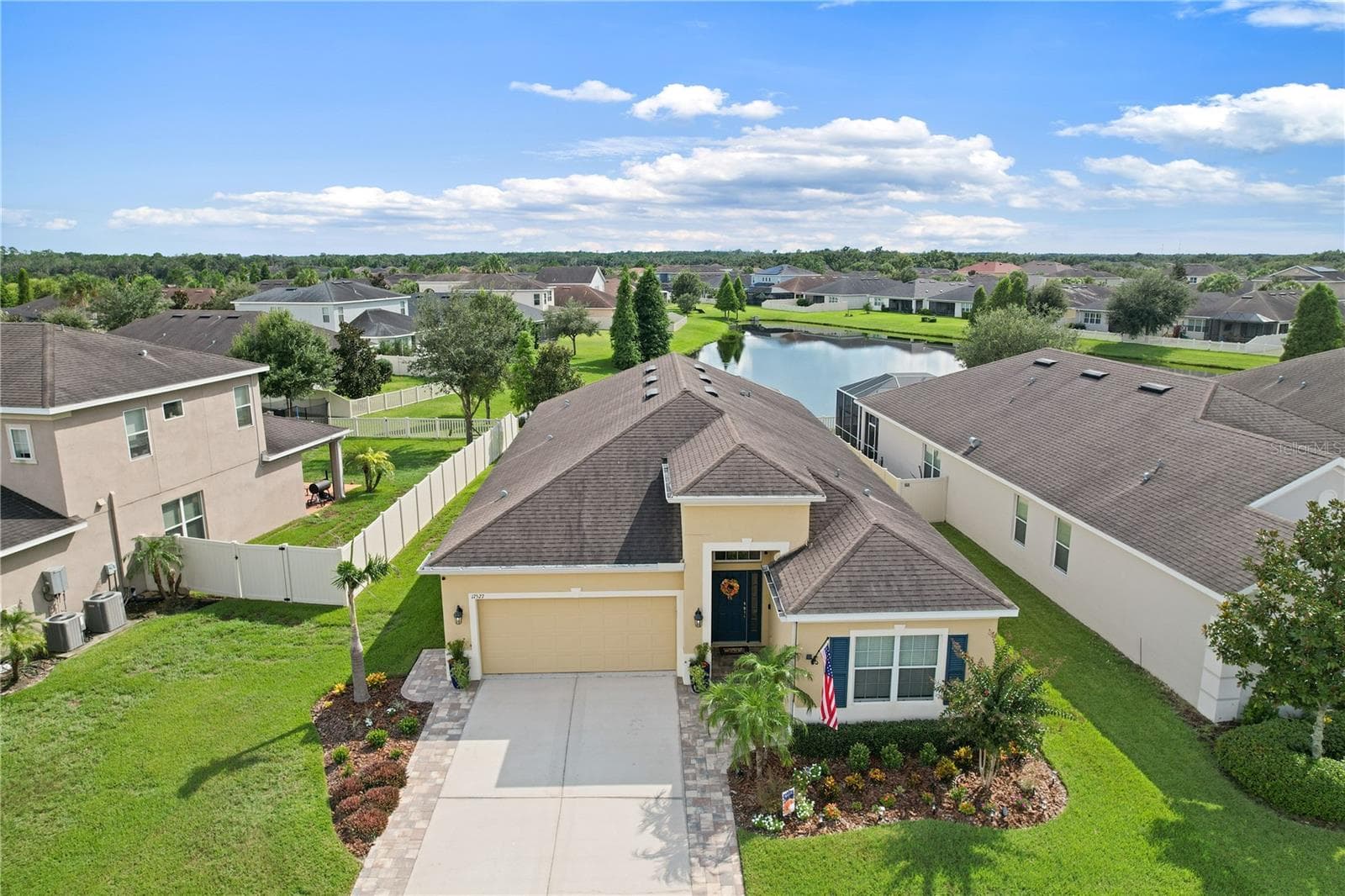 17527 Bright Wheat Dr photo 3
